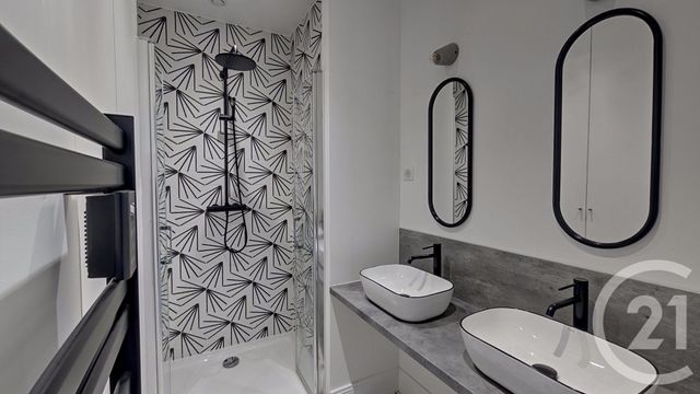 Appartement F5 à vendre - 5 pièces - 84.75 m2 - LE BOURGET - 93 - ILE-DE-FRANCE - Century 21 Pierrimo