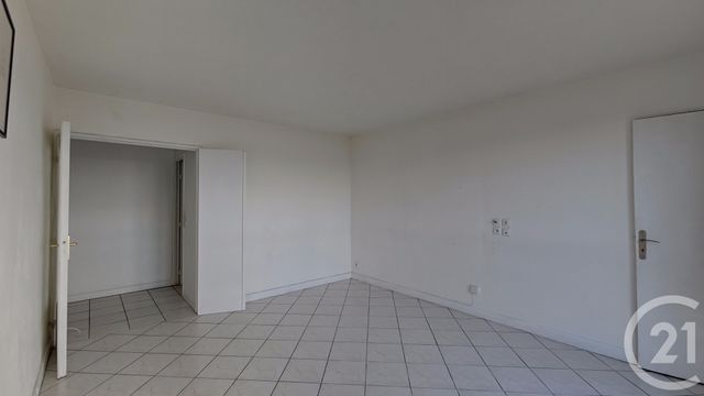 Appartement F3 à vendre - 3 pièces - 59.5 m2 - LE BOURGET - 93 - ILE-DE-FRANCE - Century 21 Pierrimo