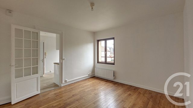 Appartement F2 à vendre - 2 pièces - 38.39 m2 - LE BOURGET - 93 - ILE-DE-FRANCE - Century 21 Pierrimo