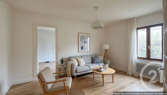 Appartement à vendre - 2 pièces - 44.12 m2 - LE BOURGET - 93 - ILE-DE-FRANCE - Century 21 Pierrimo