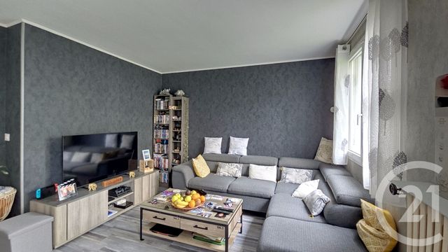 Appartement F5 à vendre - 5 pièces - 76.04 m2 - DRANCY - 93 - ILE-DE-FRANCE - Century 21 Pierrimo