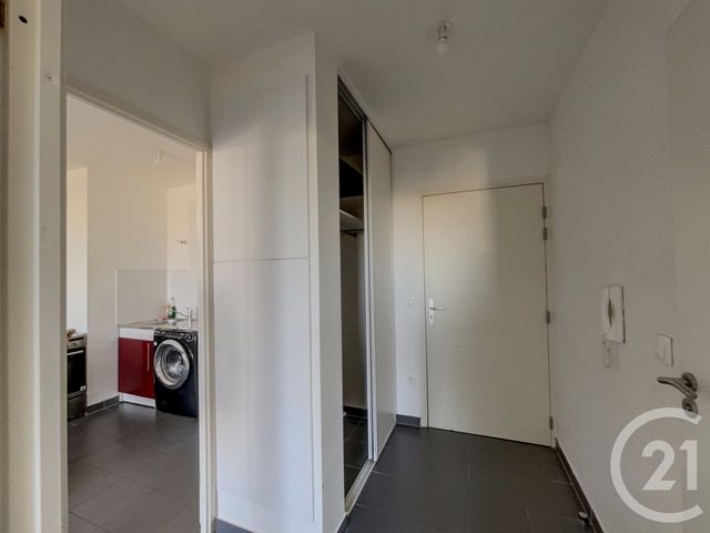Appartement F2 à vendre - 2 pièces - 41.2 m2 - DRANCY - 93 - ILE-DE-FRANCE - Century 21 Pierrimo