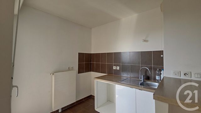 Appartement F2 à vendre - 2 pièces - 46.3 m2 - DRANCY - 93 - ILE-DE-FRANCE - Century 21 Pierrimo