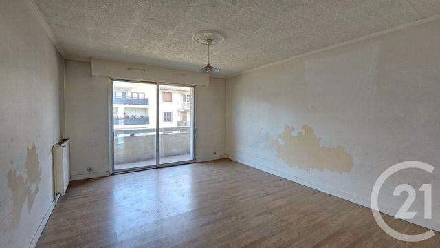 Appartement F2 à vendre - 2 pièces - 56.97 m2 - DRANCY - 93 - ILE-DE-FRANCE - Century 21 Pierrimo
