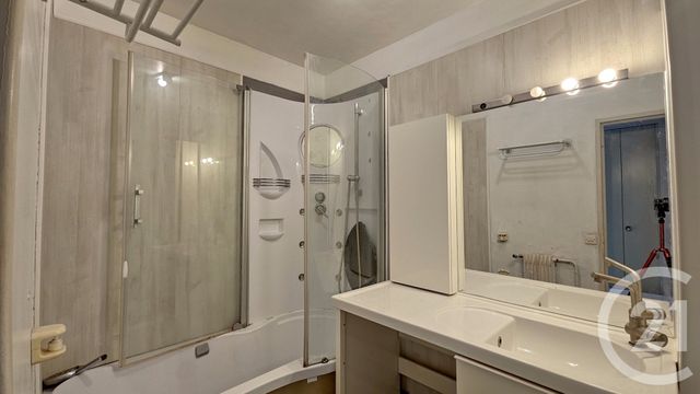 Appartement F3 à vendre - 3 pièces - 59.5 m2 - LE BOURGET - 93 - ILE-DE-FRANCE - Century 21 Pierrimo