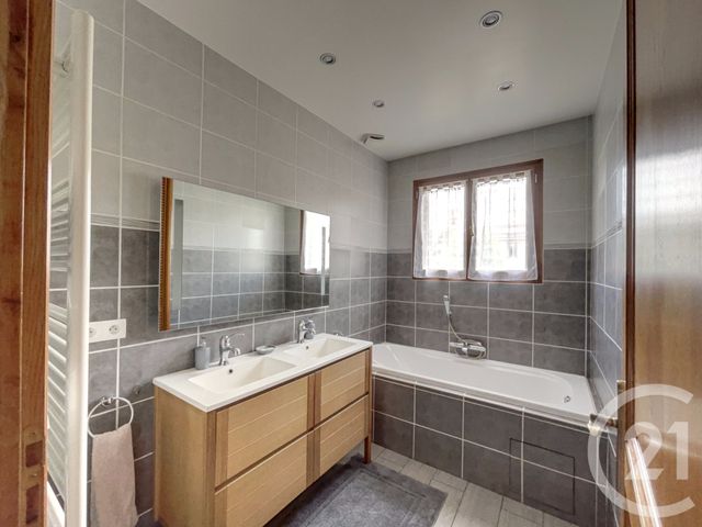 maison à vendre - 5 pièces - 77.18 m2 - LE BLANC MESNIL - 93 - ILE-DE-FRANCE - Century 21 Pierrimo