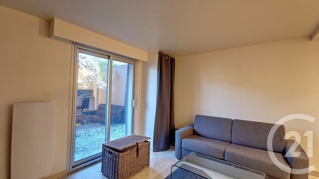 Appartement Studio à vendre - 1 pièce - 22.47 m2 - LE BOURGET - 93 - ILE-DE-FRANCE - Century 21 Pierrimo