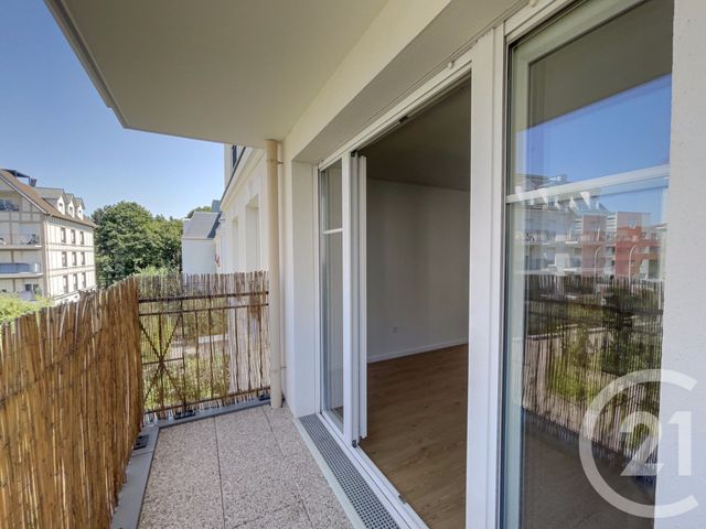 Appartement F2 à vendre - 2 pièces - 43.5 m2 - LE BLANC MESNIL - 93 - ILE-DE-FRANCE - Century 21 Pierrimo