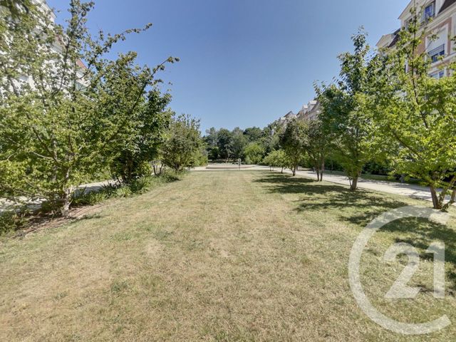 Appartement F2 à vendre - 2 pièces - 43.5 m2 - LE BLANC MESNIL - 93 - ILE-DE-FRANCE - Century 21 Pierrimo