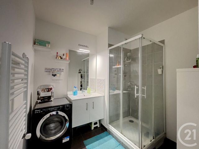 Appartement F3 à vendre - 3 pièces - 57.01 m2 - LE BLANC MESNIL - 93 - ILE-DE-FRANCE - Century 21 Pierrimo