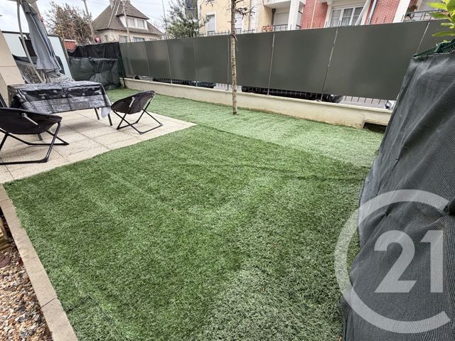 Appartement F3 à vendre - 3 pièces - 57.01 m2 - LE BLANC MESNIL - 93 - ILE-DE-FRANCE - Century 21 Pierrimo
