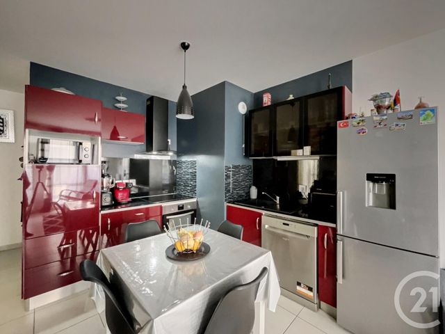 Appartement F3 à vendre - 3 pièces - 57.01 m2 - LE BLANC MESNIL - 93 - ILE-DE-FRANCE - Century 21 Pierrimo