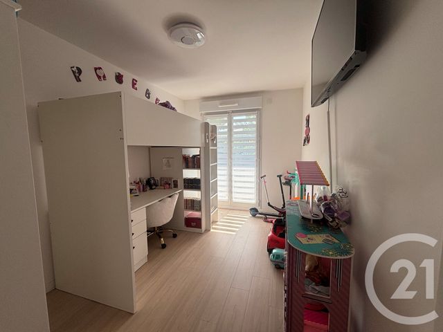 Appartement F3 à vendre - 3 pièces - 59.95 m2 - LE BLANC MESNIL - 93 - ILE-DE-FRANCE - Century 21 Pierrimo