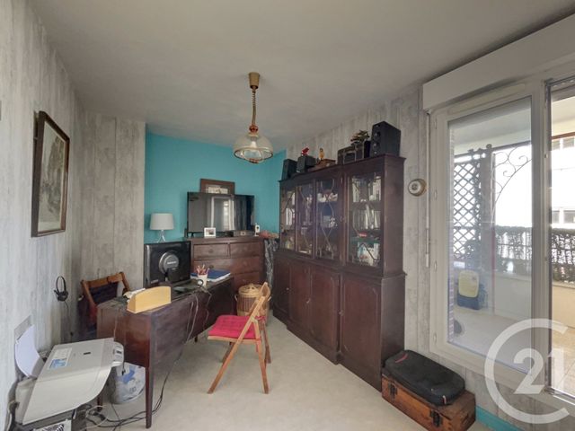 Appartement F4 à vendre - 4 pièces - 85.07 m2 - LE BLANC MESNIL - 93 - ILE-DE-FRANCE - Century 21 Pierrimo