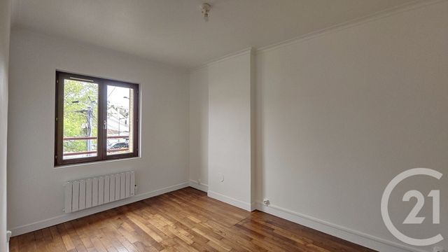 Appartement F2 à vendre - 2 pièces - 38.39 m2 - LE BOURGET - 93 - ILE-DE-FRANCE - Century 21 Pierrimo