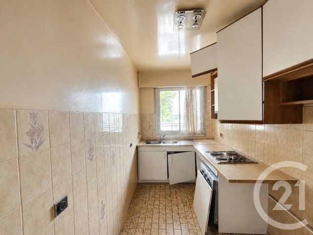 Appartement F3 à vendre - 3 pièces - 66.21 m2 - DRANCY - 93 - ILE-DE-FRANCE - Century 21 Pierrimo