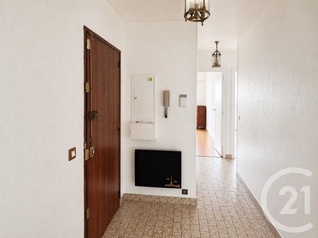 Appartement F3 à vendre - 3 pièces - 66.21 m2 - DRANCY - 93 - ILE-DE-FRANCE - Century 21 Pierrimo