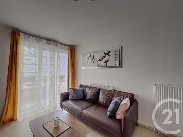 Appartement F4 à vendre - 4 pièces - 71.44 m2 - LE BLANC MESNIL - 93 - ILE-DE-FRANCE - Century 21 Pierrimo