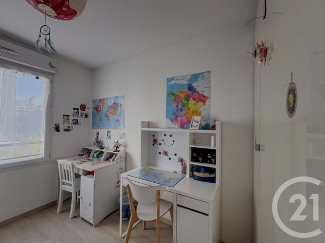 Appartement F4 à vendre - 4 pièces - 71.44 m2 - LE BLANC MESNIL - 93 - ILE-DE-FRANCE - Century 21 Pierrimo