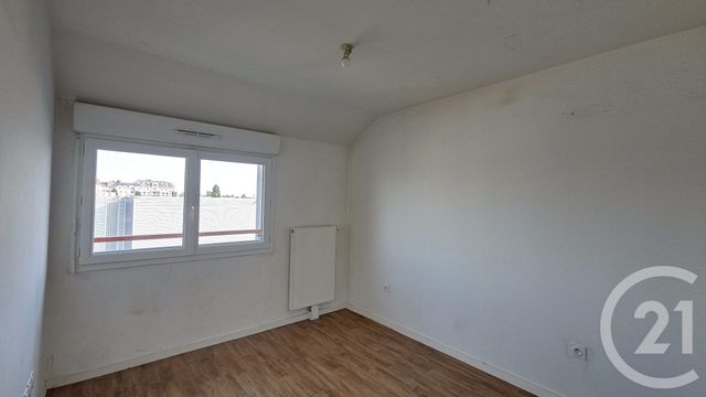 Appartement F4 à vendre - 4 pièces - 72.25 m2 - LE BLANC MESNIL - 93 - ILE-DE-FRANCE - Century 21 Pierrimo