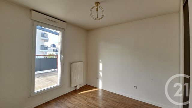 Appartement F4 à vendre - 4 pièces - 72.25 m2 - LE BLANC MESNIL - 93 - ILE-DE-FRANCE - Century 21 Pierrimo