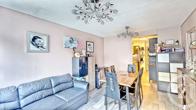 Appartement F4 à vendre - 4 pièces - 77.17 m2 - DRANCY - 93 - ILE-DE-FRANCE - Century 21 Pierrimo